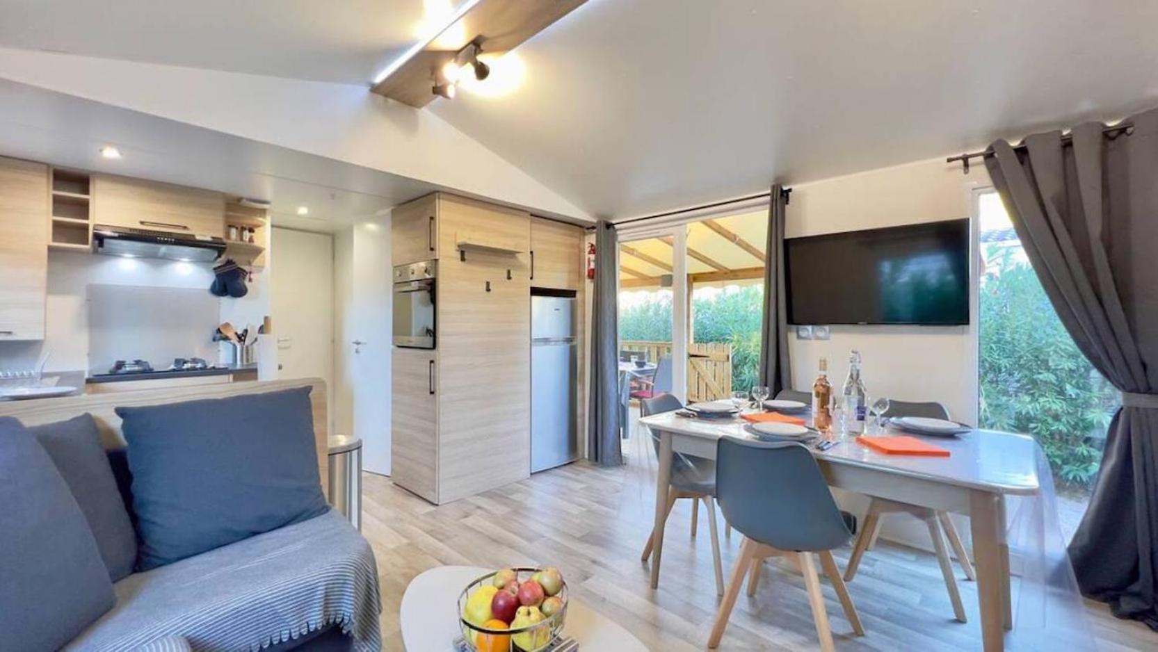 Camping Mobil-home Les Lauriers Roses Siblu 4****